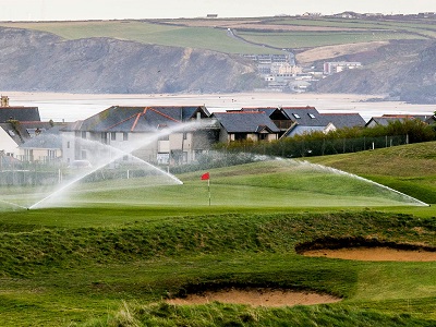 The exposed links course of Newquay Golf Club with Toro Lynx control system and Flex Series sprinklers in use.