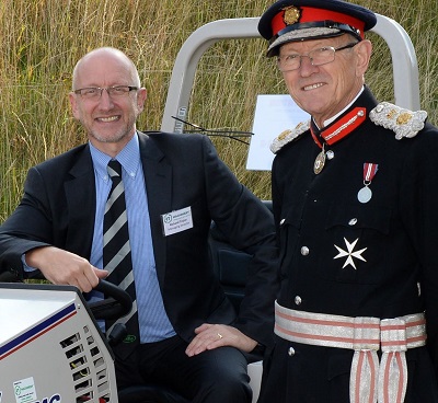 Richard Taylor, md RT Machinery with the Lord Lieutenant of Buckinghamshire, Sir Henry Aubrey-Fletcher. Picture: The Bucks Herald Newspaper.