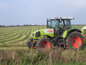 Tractor registration figures for December 2019 have been released by the AEA
