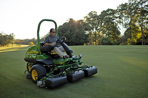 The new John Deere 608OA E-Cut Hybrid fairway mower, which will be previewed at BTME