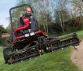 Toro's Reelmaster 3100-D in action at Droitwich Golf Club