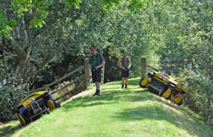 The Spiders can be used safely on steep banks
