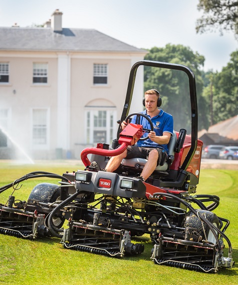 The new Reelmaster 3575-D and irrigation in action in front of the Manor House at Ham Manor Golf Club. 