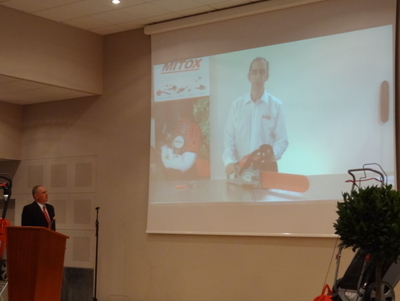 Stewart Anderson introduces Peter starring in technical support film