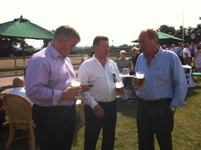 Darren Spencer (Countax), Mark Osborne (Hyundai) and Robin Nettle (Winchester GM)