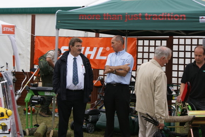 GGP's Ron Miller with Julian Macklin, whilst Handy's Brian Pattle sells another Handy product on the Christchurch Powr Tools stand