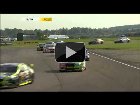 Huge Off For Simon Belcher In The BTCC at Thruxton