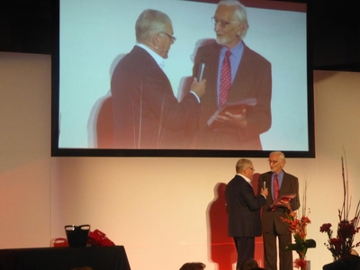 Derek Walder accepts Lifetime Achievement Award