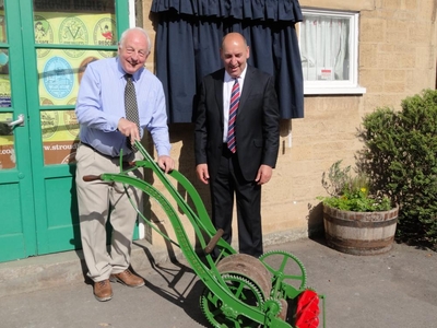 Where's the engine? Chris Biddle and Ian Small