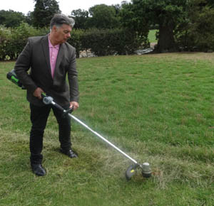 David Curtis from The Landscaper magazine tries out the trimmer