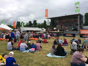 Crowds gather at the STIHL TIMBERSPORTS stage