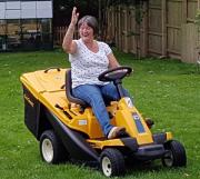 Cub Cadet have conducted a mowing patterns survey