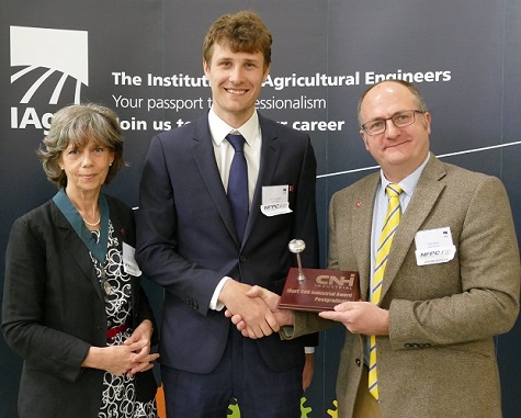Iain Dummett receives his award from Professor Jane Rickson President of IAgrE and Rob Alker of CNH Industrial
