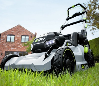 LM1903E-SP 47cm Self-Propelled Mower