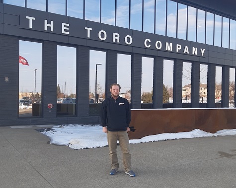 : 2019 winner Jason Norwood visiting The Toro Company headquarters in Minnesota as part of his prize for winning