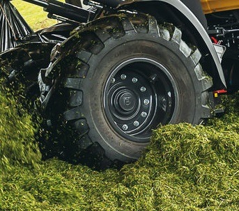 March continued the upturn in tractor registrations