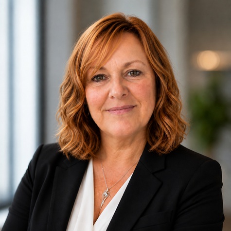 Roslin Lawless