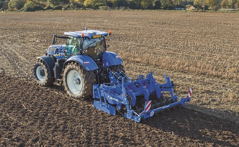 New Holland have awarded their dealers