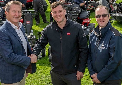 L-R: Clint Whittaker, general manager; Joshua Nash, Reesink Turfcare; and Andrew Kerr, course manager