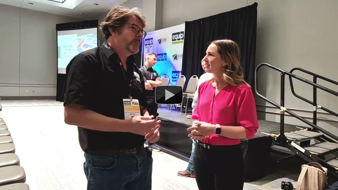 Turf Pro meet Sara Hey at Equip 2022