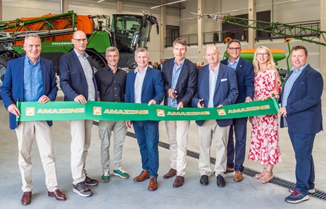 Amazone management at the opening