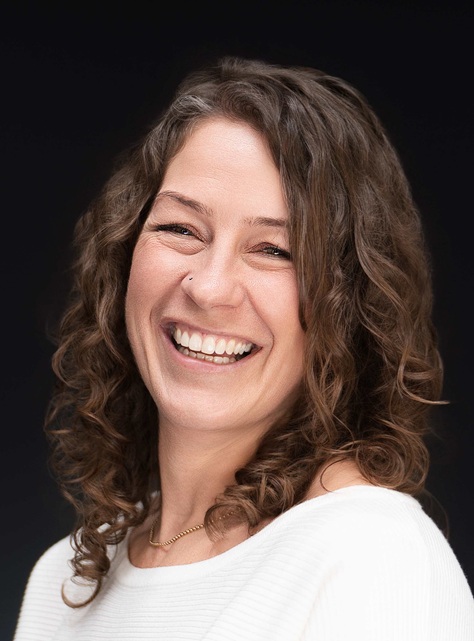Zoë Thompson